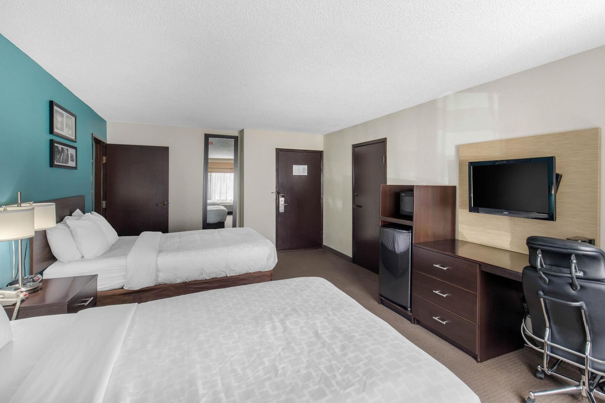 Clarion Inn & Suites Dfw North Irving Εξωτερικό φωτογραφία