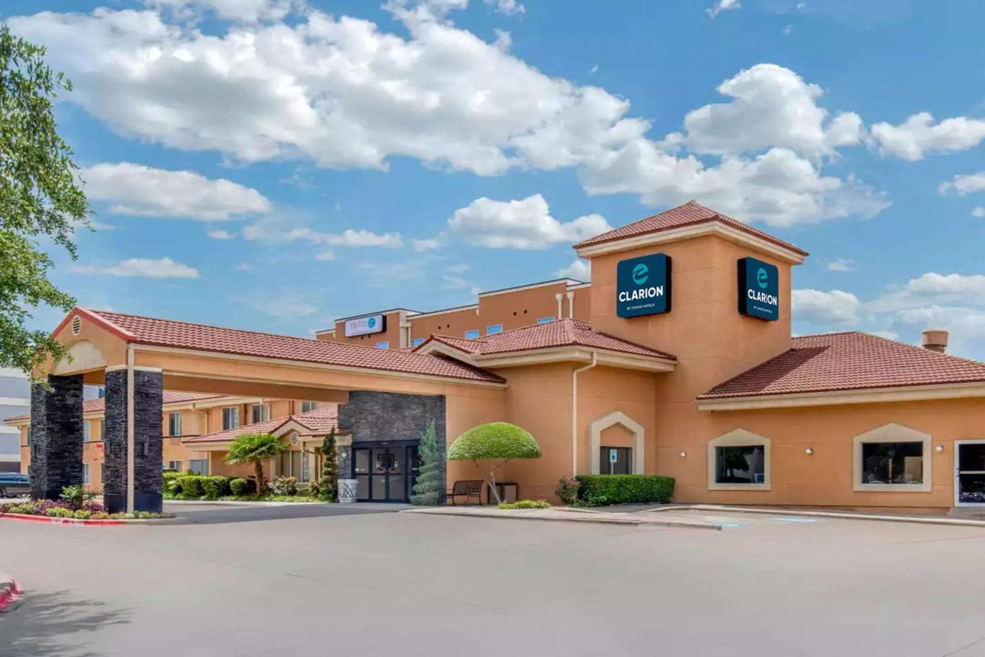 Clarion Inn & Suites Dfw North Irving Εξωτερικό φωτογραφία