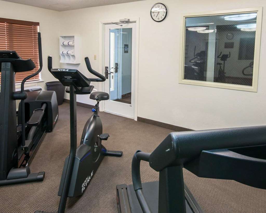 Clarion Inn & Suites Dfw North Irving Εξωτερικό φωτογραφία