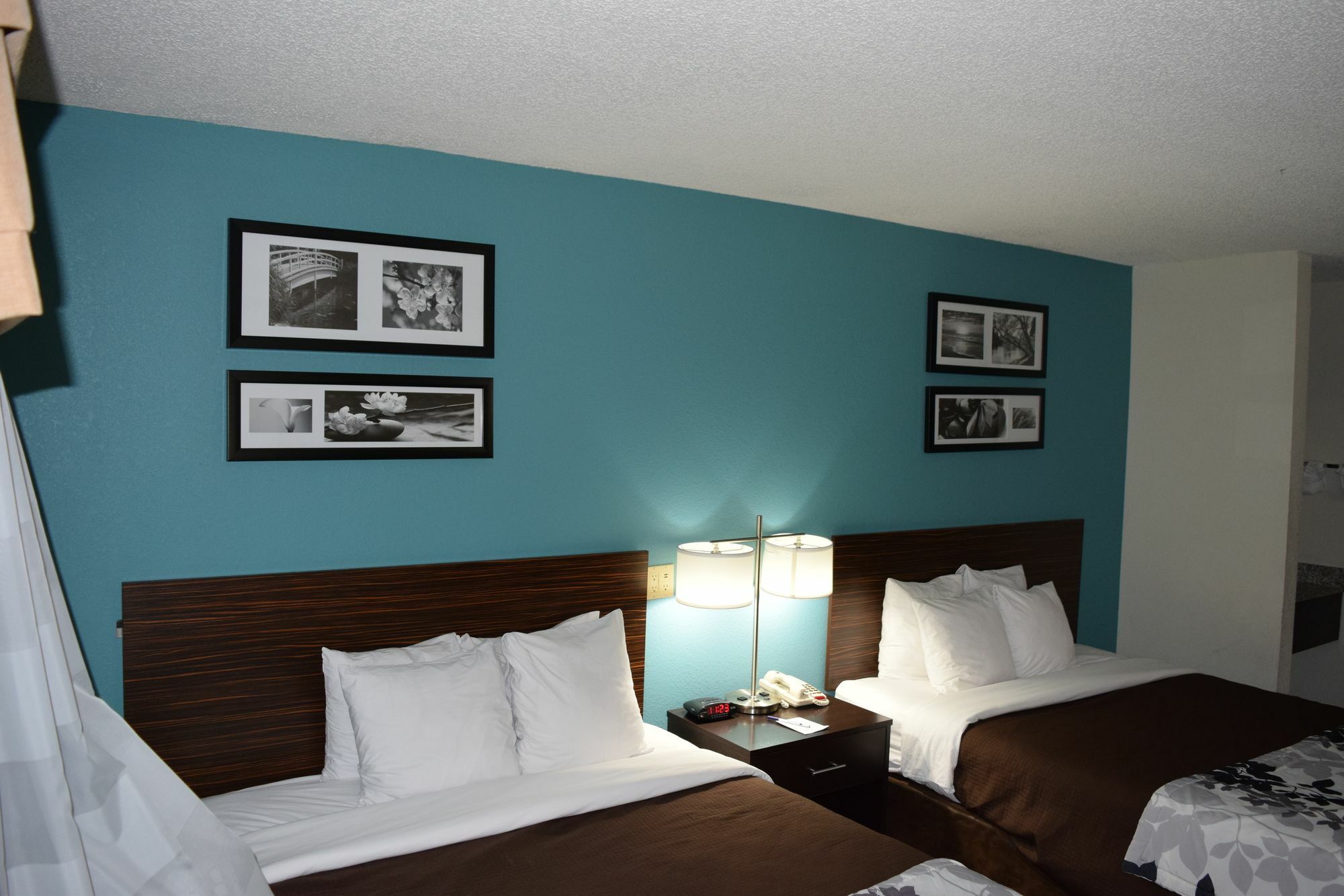 Clarion Inn & Suites Dfw North Irving Εξωτερικό φωτογραφία